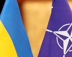 Цивільний вимір діяльності НАТО в Україні