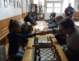 На минулих вихідних відбувся Кубок району з міні-футболу, змагань з шахів, шашок та настільного тенісу.