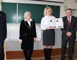 П’ять навчальних закладів Кремінщини відзначені як найбільш ефективні в країні