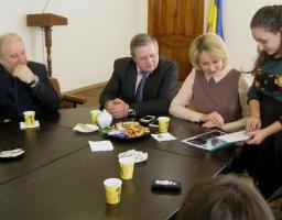 Своєрідний обмін враженнями від участі у проекті «Змінимо країну разом!» продовжили учні Красноріченської школи.