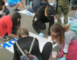 «Насильству немає виправдання!» - 27 квітня у Кремінній пройшла інформаційна акція. 
