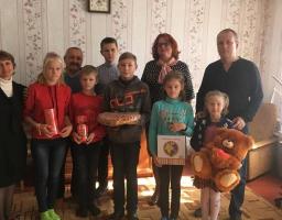 День усиновлення — свято в Україні, яке відзначається 30 вересня та збігається із днем християнського свята Віри, Надії, Любові та матері їхньої Софії. 