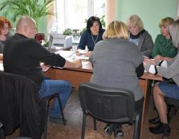 8 жовтня відбулось чергове засідання комісії з питань захисту прав дитини Кремінської райдержадміністрації. 