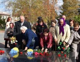 У Кремінній пройшло урочисте зібрання та фінальний концерт аматорських колективів первинних ветеранських організацій  району