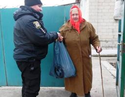 Турбуємось про людей похилого віку з особливим потребами.