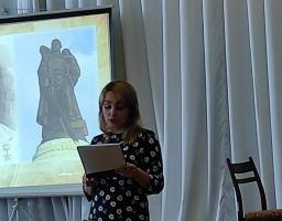 У Кремінній пройшов обласний виховний захід «Мистецтво, опалене війною"