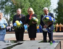 8 травня Україна відзначає День пам’яті і примирення. 
