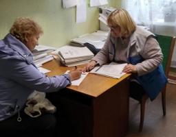 23 жовтня фахівцями Центру було здійснено виїзд до Кудряшівської територіальної громади та проведено роз’яснювальну роботу серед мешканців села на тему: «Що таке патронатна сім’я і як стати патронатними вихователями?».