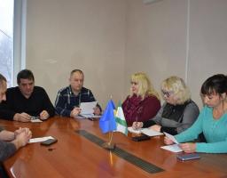 За участі в. о. голови райдержадміністрації Володимира Позняка відбулось засідання комісії з питань захисту прав дитини Кремінської РДА.