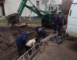 Ліквідовано два пориви на магістральному трубопроводі теплової мережі.