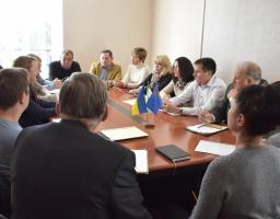 Сьогодні на Кремінщині із офіційним ознайомчим візитом перебувала група фахівців Світового банку.