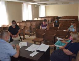 Чергове засідання комісії з питань захисту прав дитини Кремінської райдержадміністрації відбулося 1 липня
