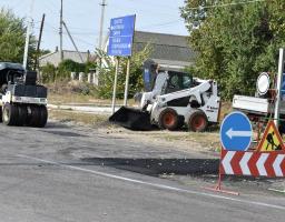 Проводиться ремонт дорожнього покриття траси Р-66 на території Кремінського району