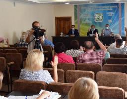 За участі голови райдержадміністрації пройшло засідання позачергової сесії районної ради