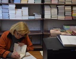 Більше шестиста примірників сучасної української літератури закуплено для бібліотечної системи району