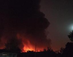 Районною владою були зроблені всі необхідні кроки  для координації органів місцевого самоврядування і населення по недопущенню лісової пожежі до житлового сектору