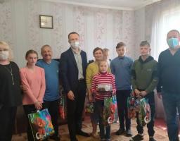 Олег Клименчуков: У Міжнародний день захисту дітей особливу вдячність хочеться висловити тим людям, які створили  прийомні родини