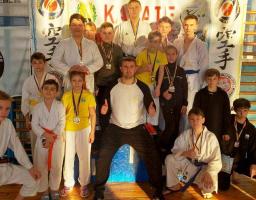 22 медалі на чемпіонаті Донецької області з карате WKS  вибороли кремінські спортсмени