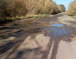 На території району визначені  найбільш аварійні дороги. 