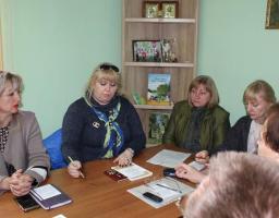 Сьогодні відбулось чергове засіданні комісії з питань захисту прав дитини Кремінської райдержадміністрації. 