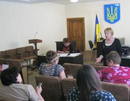 Деякі питання у сфері надання житлово – комунальних послуг мешканцям району обговорили на громадській раді.
