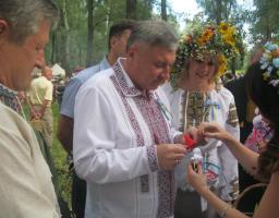 Кремінщина вдруге гостинно зустріла гостей з різних куточків Луганщини на фестивалі української народної іграшки та гри