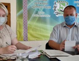 Виконання батьківських обов’язків,  визначення місця проживання малолітніх дітей, надання статусу дитини, яка постраждала внаслідок воєнних дій та збройних конфліктів – ці та інші питання розглянуто на засіданні комісії з питань захисту прав дитини